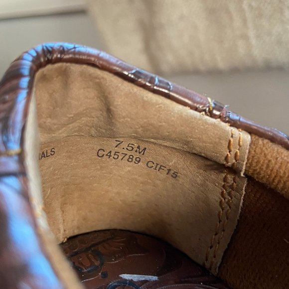 BOC Embossed Clogs Peggy Shoes Brown Vegan Leather C45789 Slip On Women's S7.5 - Picture 5 of 7